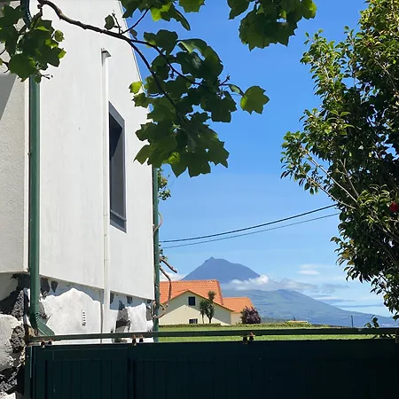 Casa Dos Santos Historic Azorean Estate
