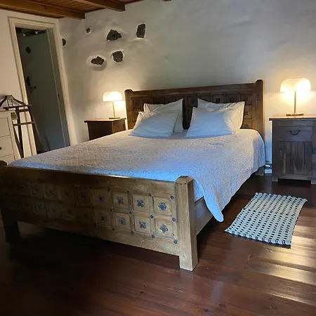 Casa Dos Santos Historic Azorean Estate