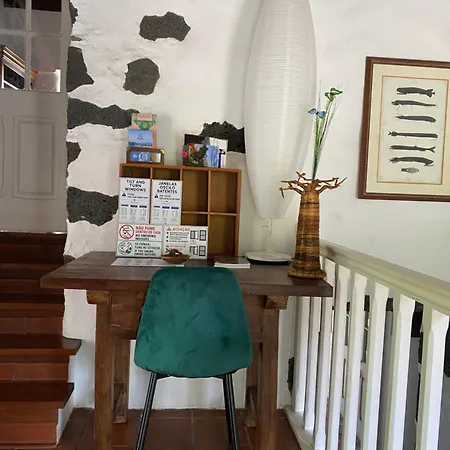 Casa Dos Santos Historic Azorean Estate Apartment Horta (Azores)